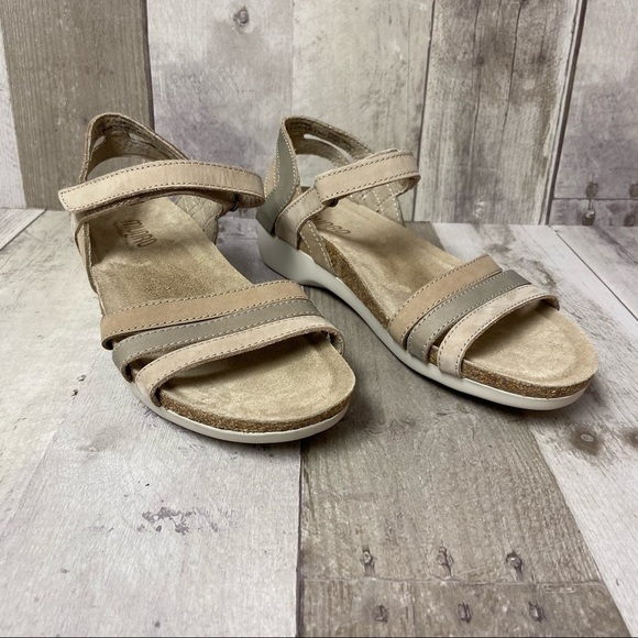 NWOT Munro Summer Sandals Size 8.5 - Picture 11 of 11